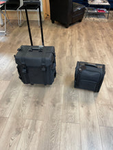 Load image into Gallery viewer, 2 In 1 Pro Rolling Makeup Case - SRC1501